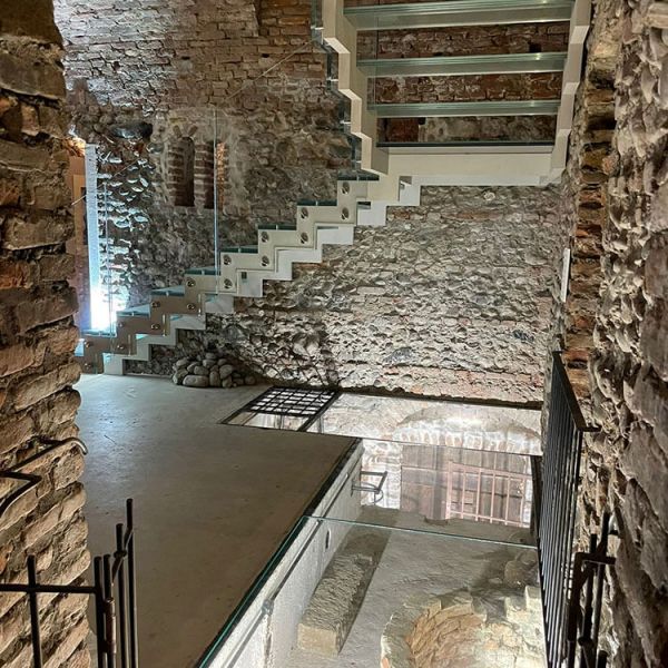 Scalinata in cristallo antiscivolo - Musa Torino