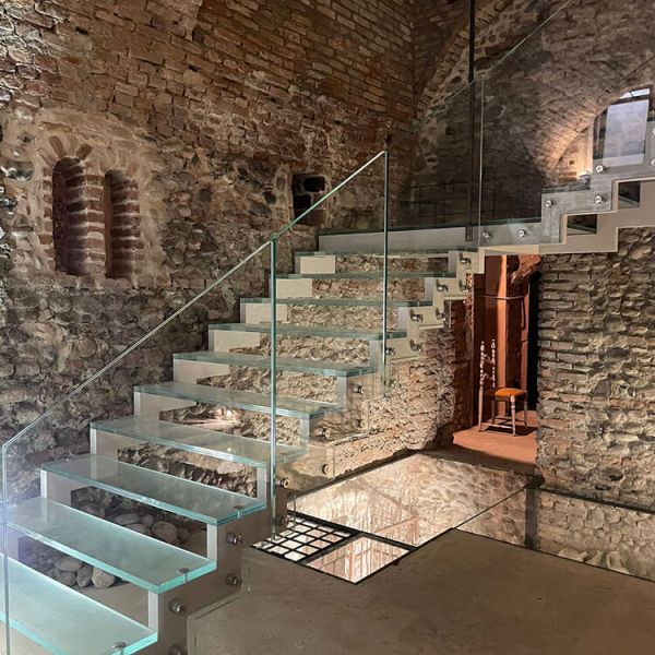 Scalinata in cristallo antiscivolo - Musa Torino